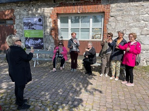 Paula täytti keväällä tasavuosia, skoolasimme hänelle sen kunniaksi