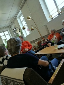 Viihtyisä paahtimokahvila, isäntä Arttu Muukkonen kertoi Lehmus Roasterysta ja kahveista
Kuva. Annika Vesterinen